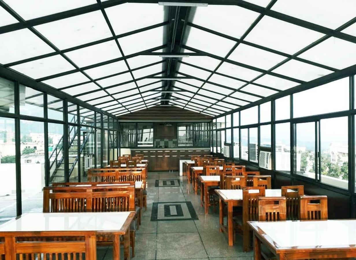Hotel Katra Royal Stay Eksteriør bilde